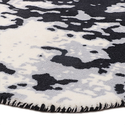 Indian carpet manufacturer producing handcrafted carpets and rugs